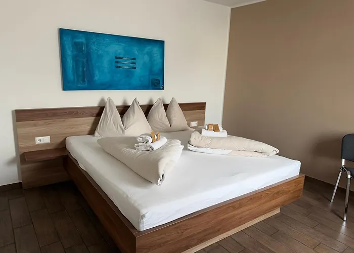 Fruehstueckspension Wernberg ベッド・アンド・ブレックファスト フィラハ